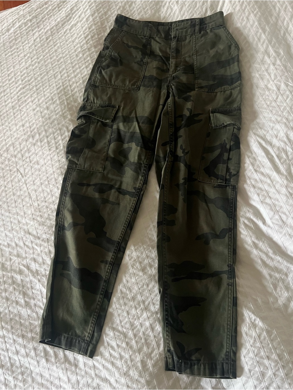TNA Cargo Pants in Olive Camo